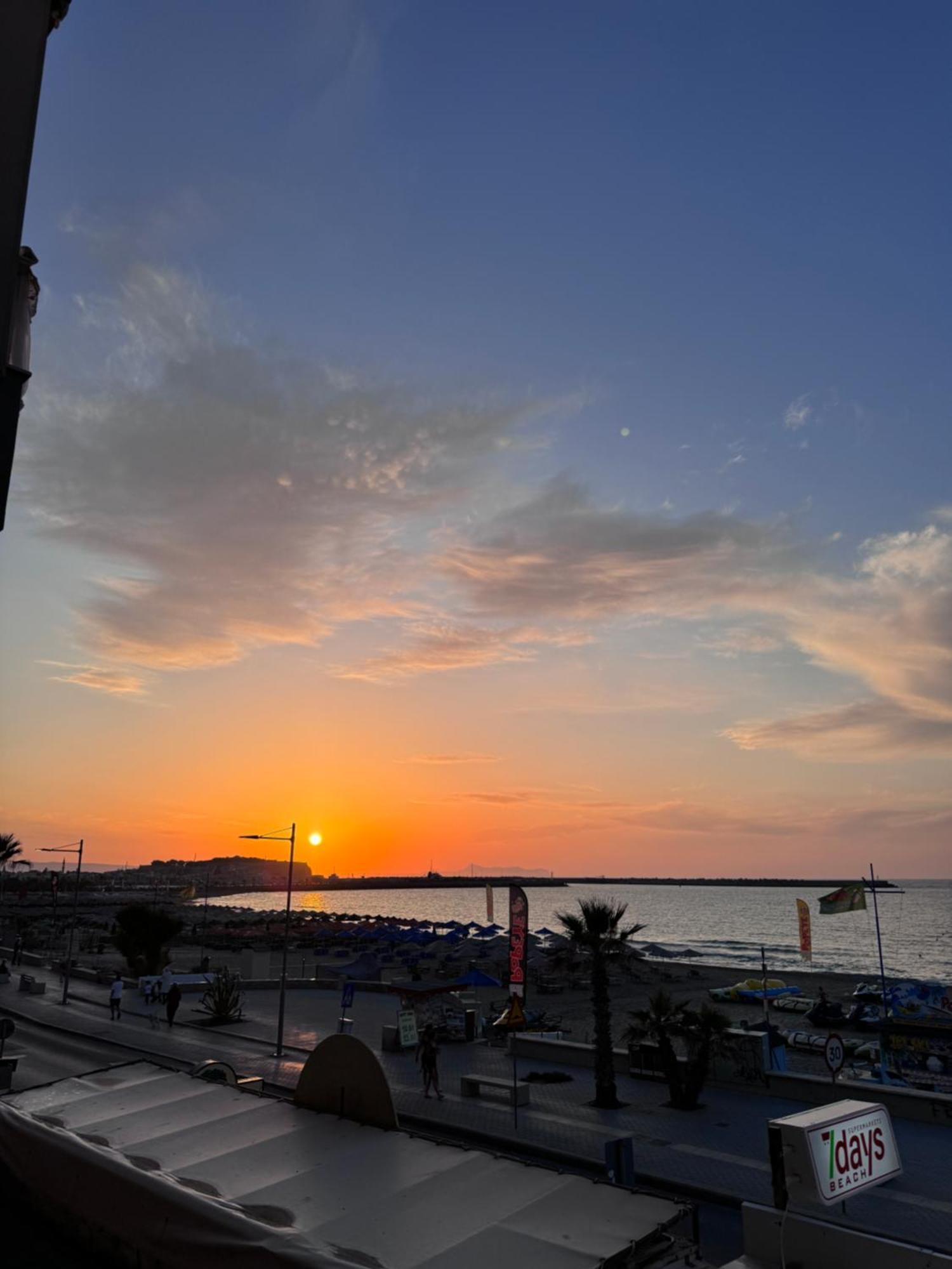 La Vie En Mer Apartments Rethimnon Buitenkant foto